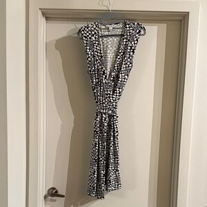 Diane Von Furstenberg Black and White Backless Dress